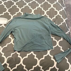 lululemon athletica Teal Crop Top